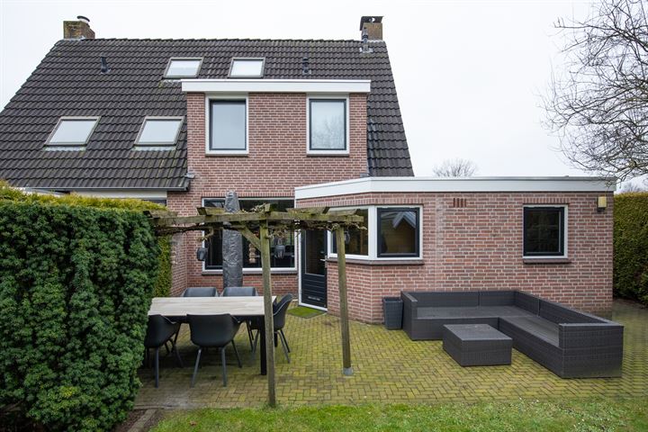 Bekijk foto 44 van Klompenmaker 1