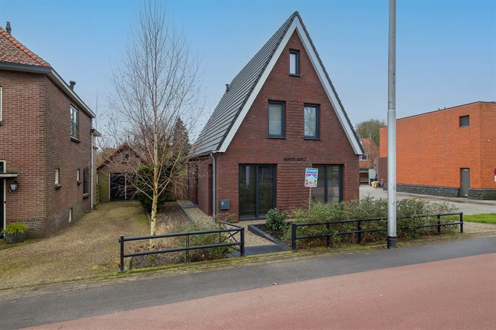 Bekijk foto 48 van Provincialeweg 27