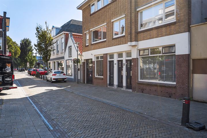 View photo 3 of Voorstraat 83