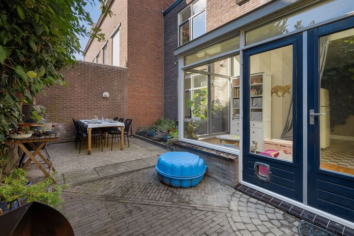 View photo 37 of Voorstraat 83