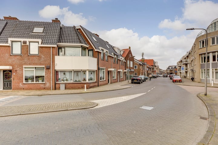 Bekijk foto 39 van Dwarsstraat 25