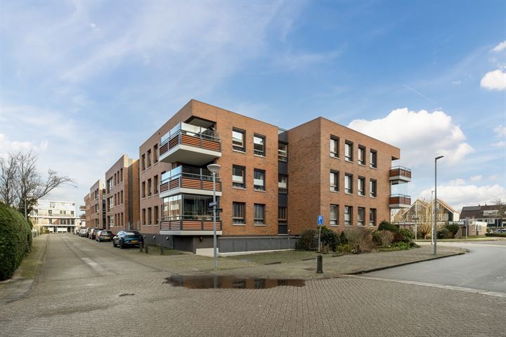 Bekijk foto 44 van Wendelaarstraat 112