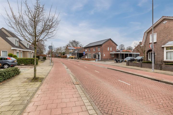 Bekijk foto 49 van Waalreseweg 104