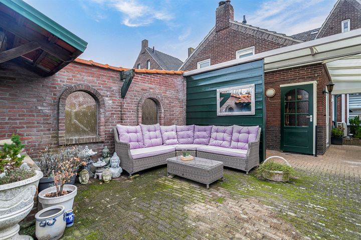 View photo 34 of Prins Hendrikstraat 11