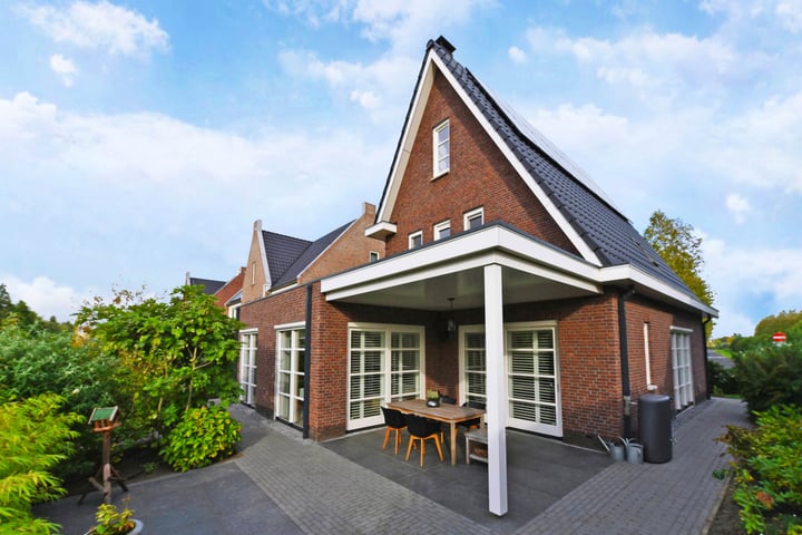 View photo 22 of Straat van Dover 56