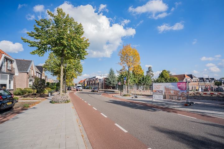 View photo 48 of Burgemeester van Engelenweg 34