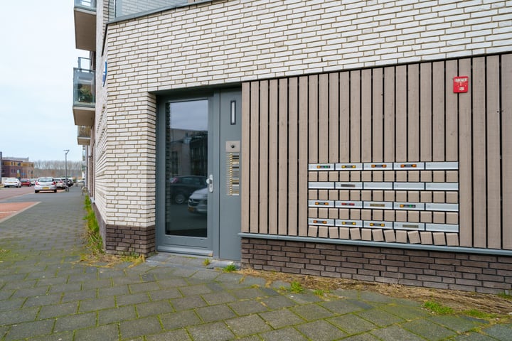 View photo 31 of Ierlandstraat 36