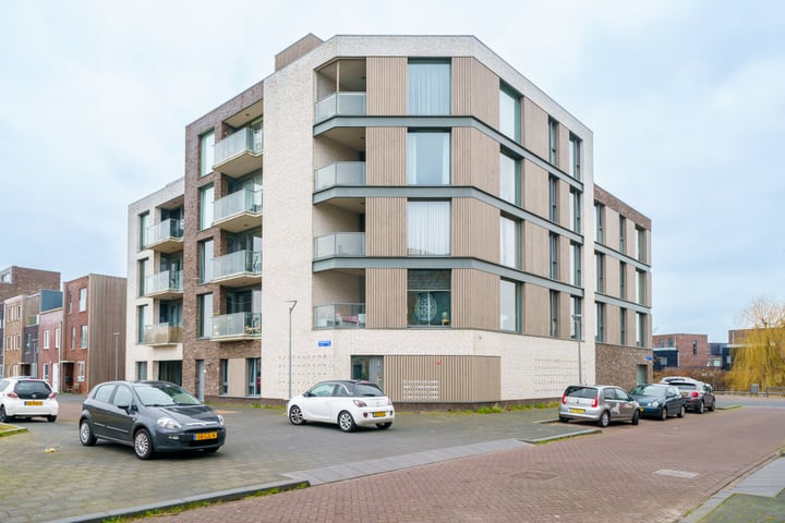 View photo 35 of Ierlandstraat 36