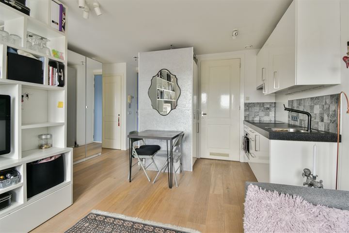 View photo 5 of Albert Cuypstraat 266-4V