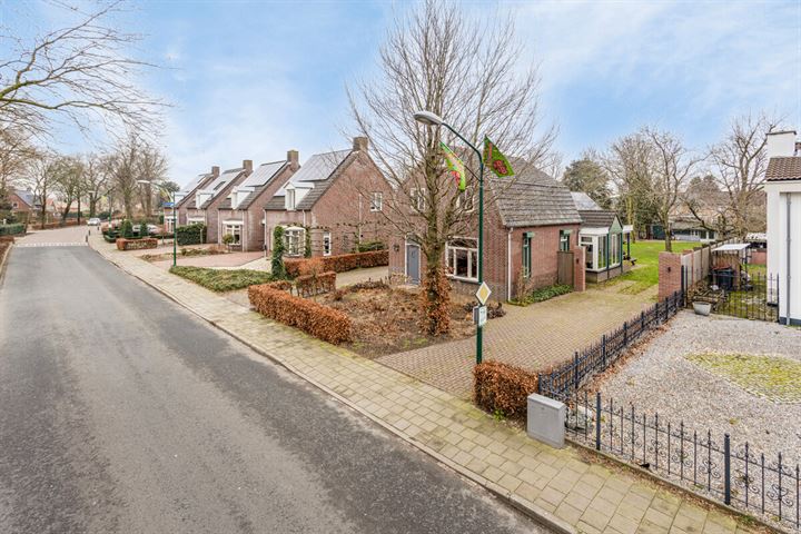 Bekijk foto 38 van Dorpsstraat 58