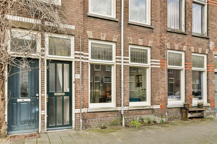 Bekijk foto 3 van Drie Octoberstraat 57