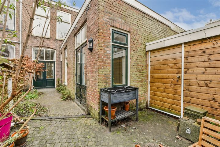 Bekijk foto 17 van Drie Octoberstraat 57