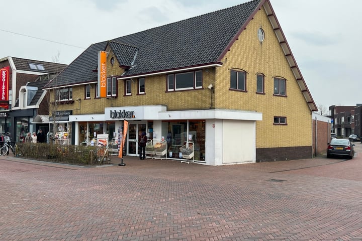 De Kolk 32, Surhuisterveen