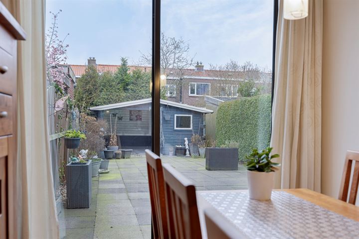 Bekijk foto 9 van Seringenstraat 61