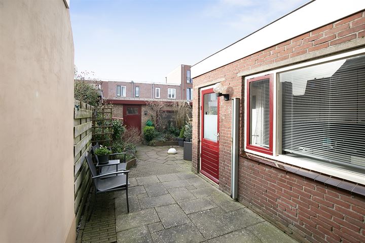 Bekijk foto 13 van Lijsterstraat 22