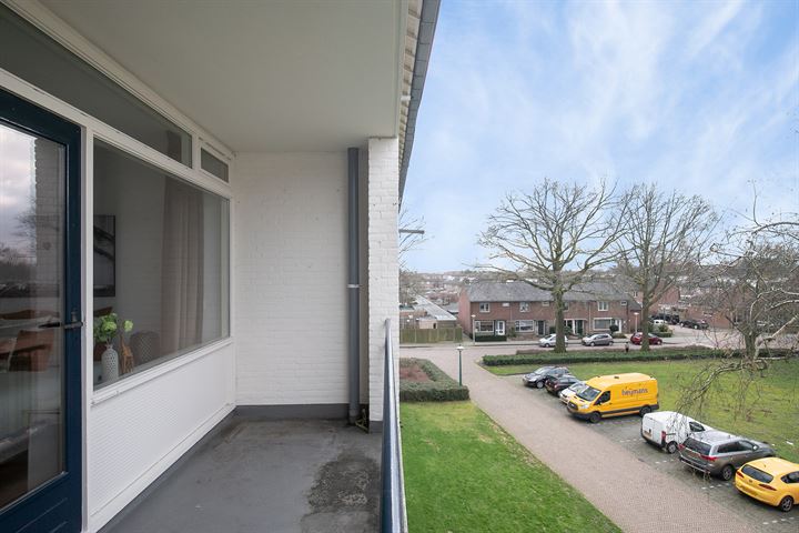 View photo 23 of Simon van Leeuwenstraat 10