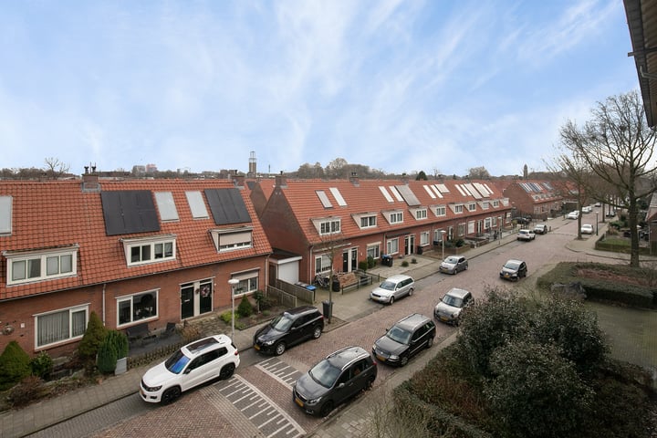 View photo 21 of Simon van Leeuwenstraat 10