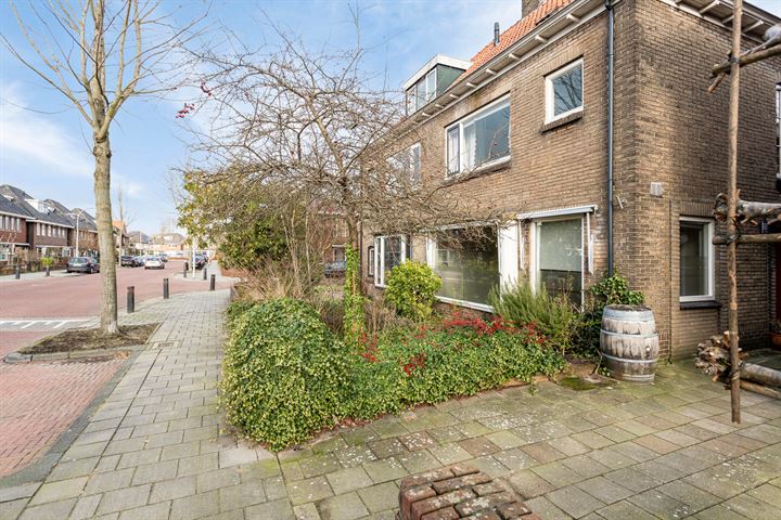 Bekijk foto 21 van van Ostadestraat 18