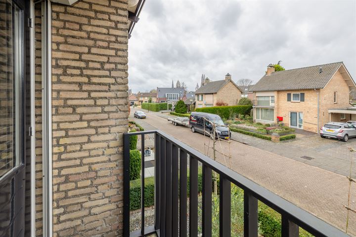 Bekijk foto 36 van Jasmijnstraat 11