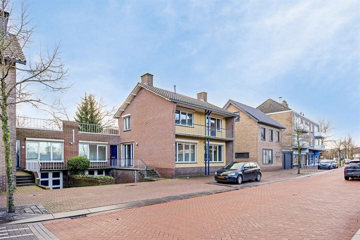 Bekijk foto 51 van Brugstraat 22