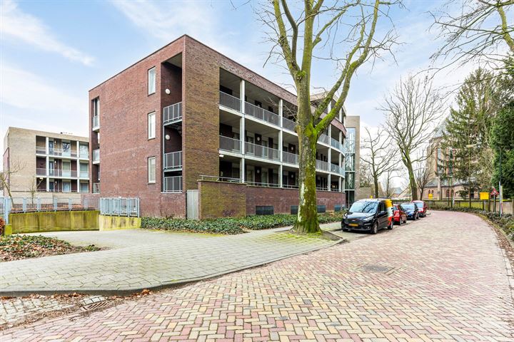 View photo 25 of Willem II straat 18-B