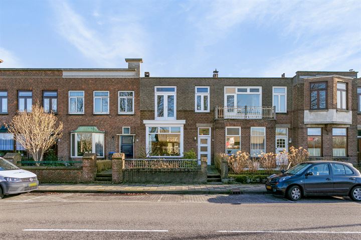 Bekijk foto 1 van Spoorstraat 70