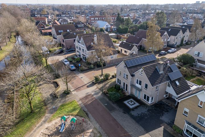 View photo 35 of Vuurvlinderronde 27