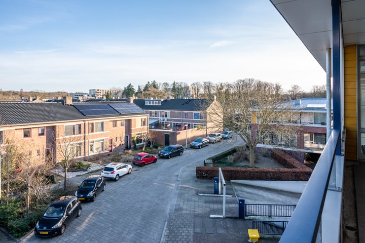 Bekijk foto 46 van Kanunnik van Kekenstraat 74