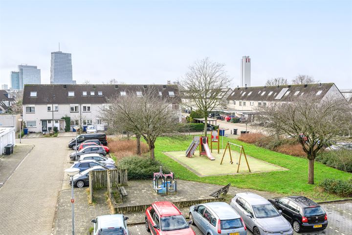 Bekijk foto 32 van Merwedehof 27