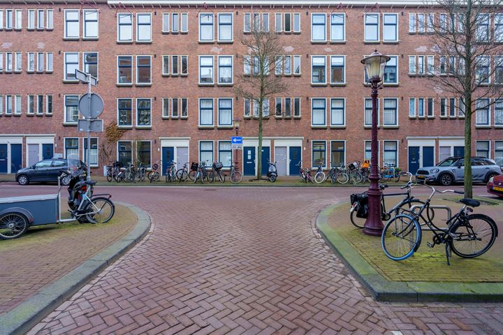 View photo 26 of Van Neckstraat 29-H