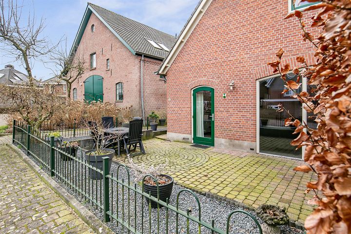 View photo 36 of Bakkerstraat 38