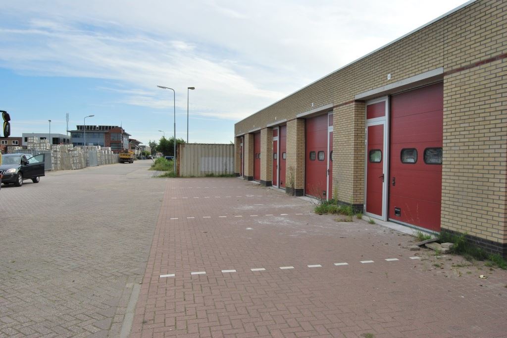 Bekijk foto 4 van Energiestraat 1-a