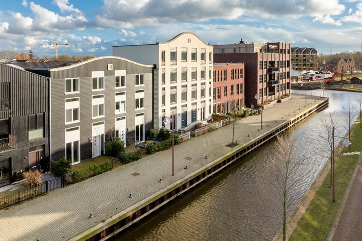 View photo 1 of Waadse Poldergracht 12