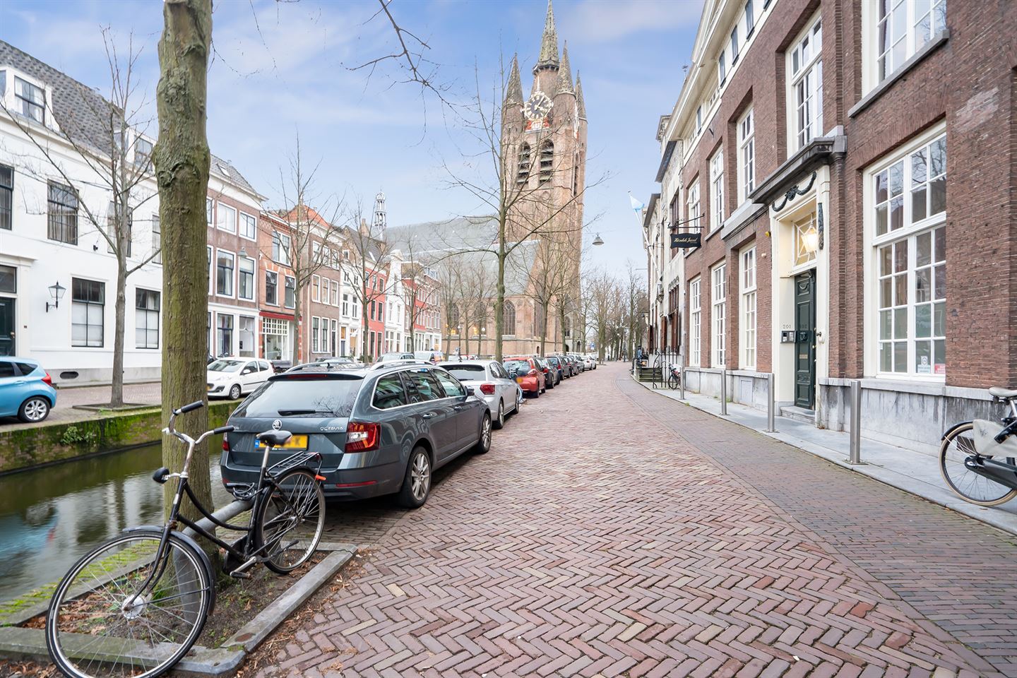 View photo 2 of Oude Delft 197