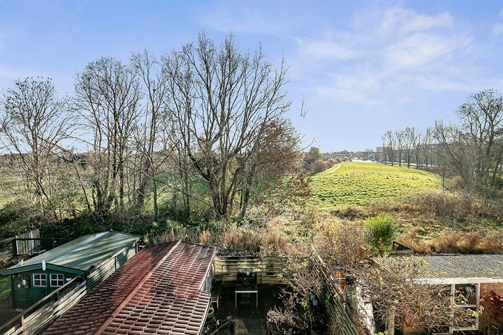 Bekijk foto 35 van v Mecklenburg Schwerinlaan 15