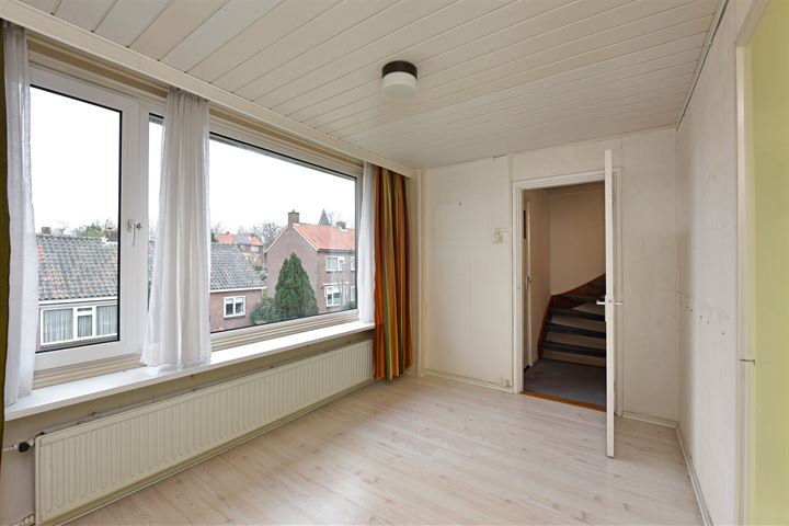 View photo 18 of Schoolstraat 33