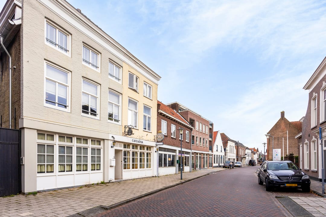 Photo 16 of Grotestraat 131