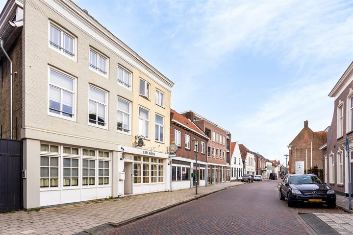 View photo 16 of Grotestraat 131