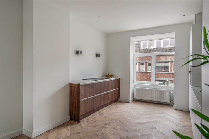 Bekijk foto 12 van Stuyvesantstraat 205