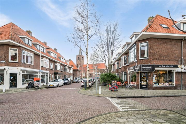 Bekijk foto 17 van Van 't Hoffstraat 3