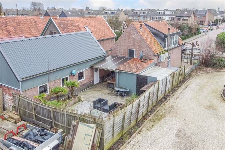 Bekijk foto 32 van Capellelaan 51