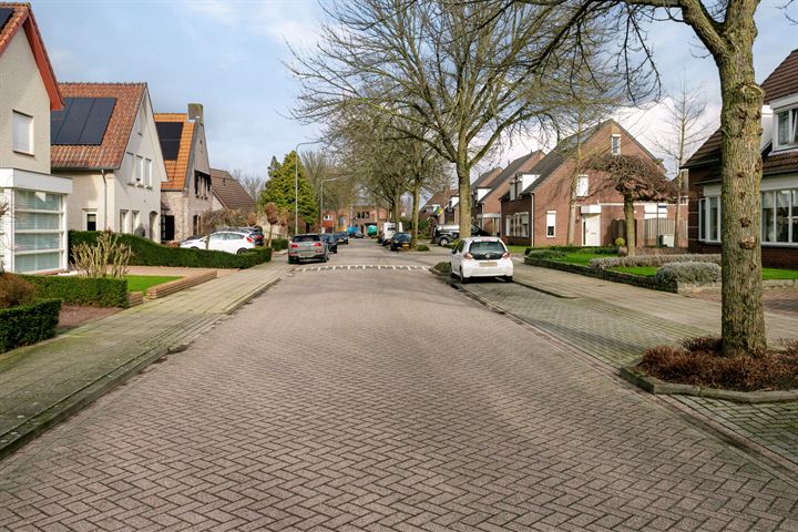 Bekijk foto 46 van Akkerveld 49