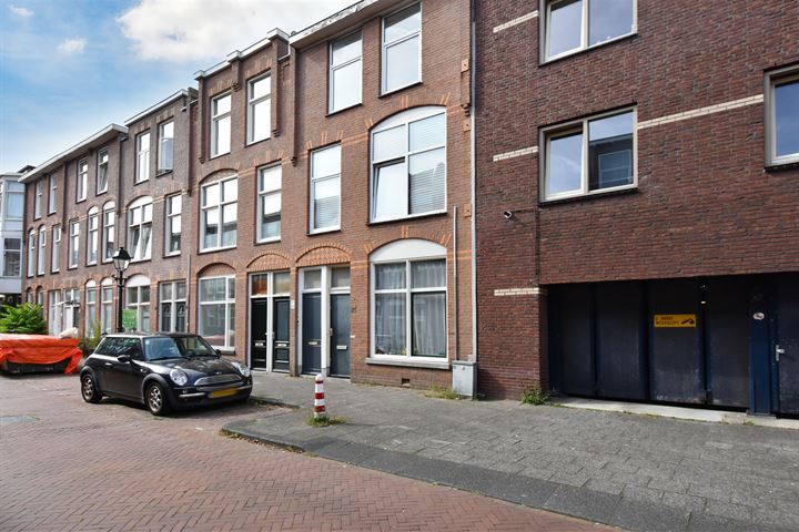 View photo 3 of Ohmstraat 93