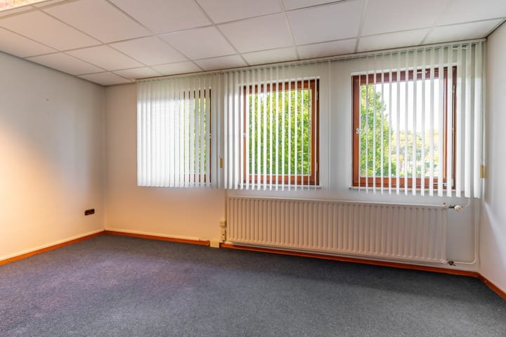 Photo 19 of Heerstraat Zuid 2