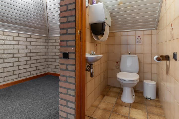 Photo 22 of Heerstraat Zuid 2