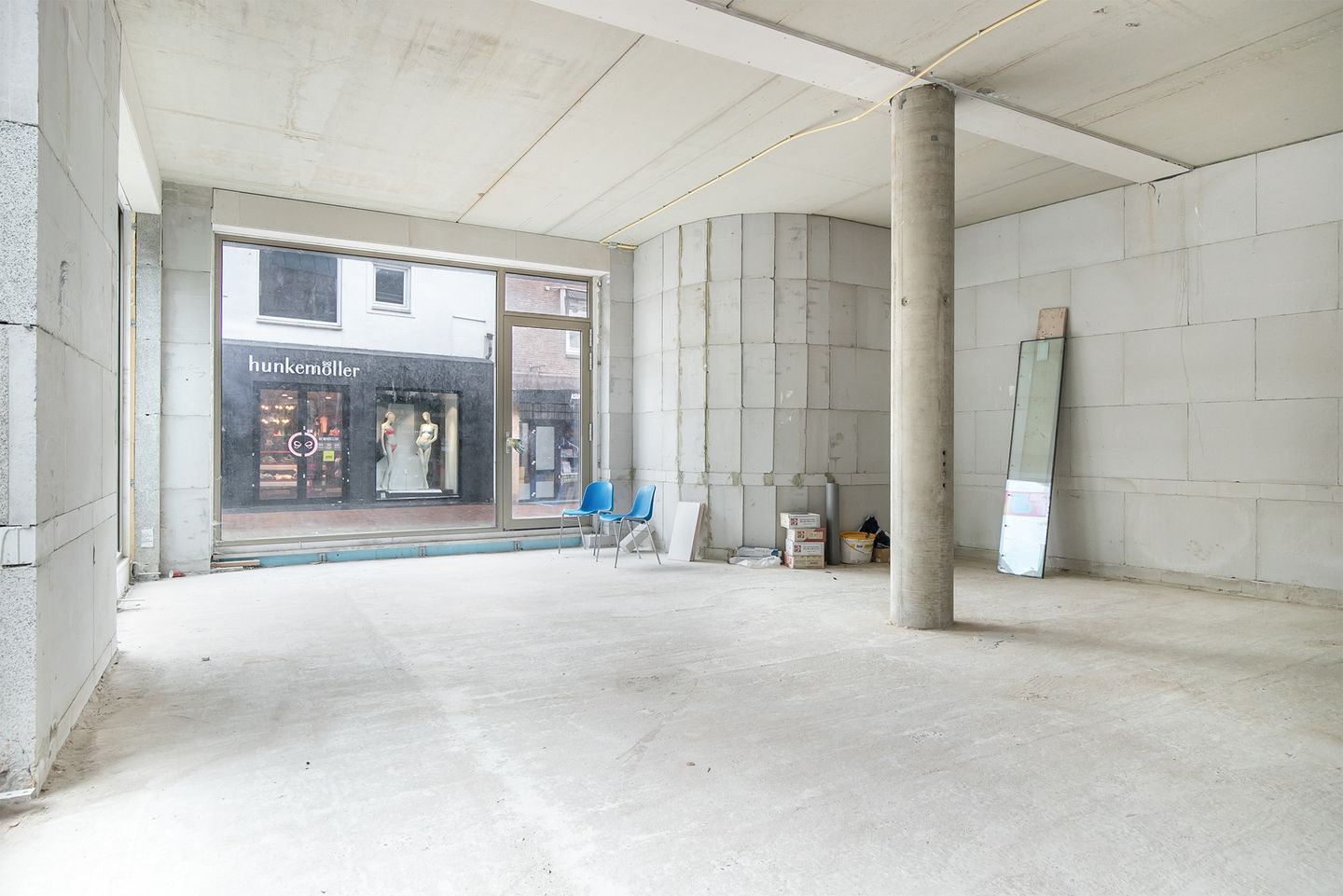 View photo 5 of Voorstraat 18