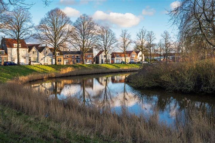 Bekijk foto 2 van Veerseweg 9