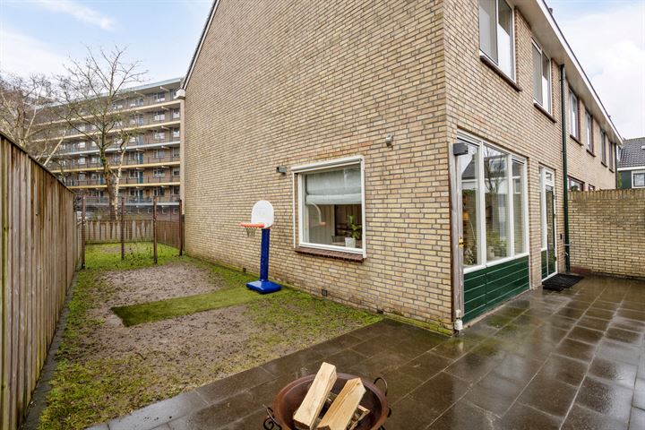 Bekijk foto 29 van Van Oldenbarneveltstraat 44