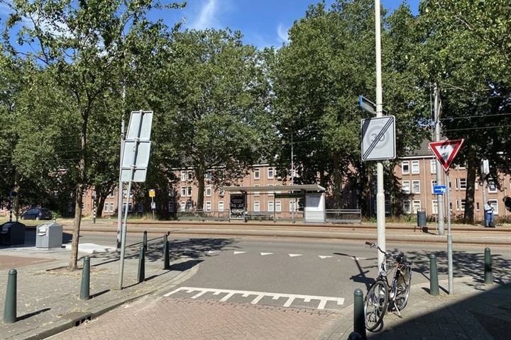 Bekijk foto 22 van Willem Beukelszstraat 8-C