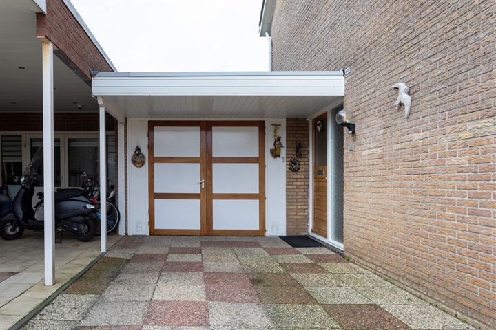 Bekijk foto 4 van Jacques Urlusstraat 40